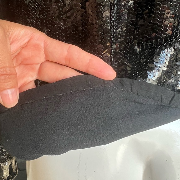 ✨ Vtg 80s Silk, Sequined, & Beaded Top - Judith Ann Creations brand - Picture 9 of 15